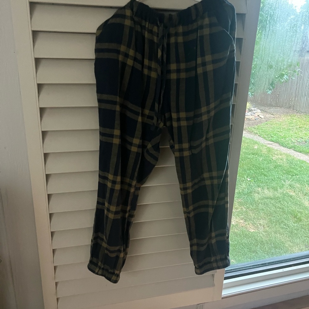 Ace and jig joggers